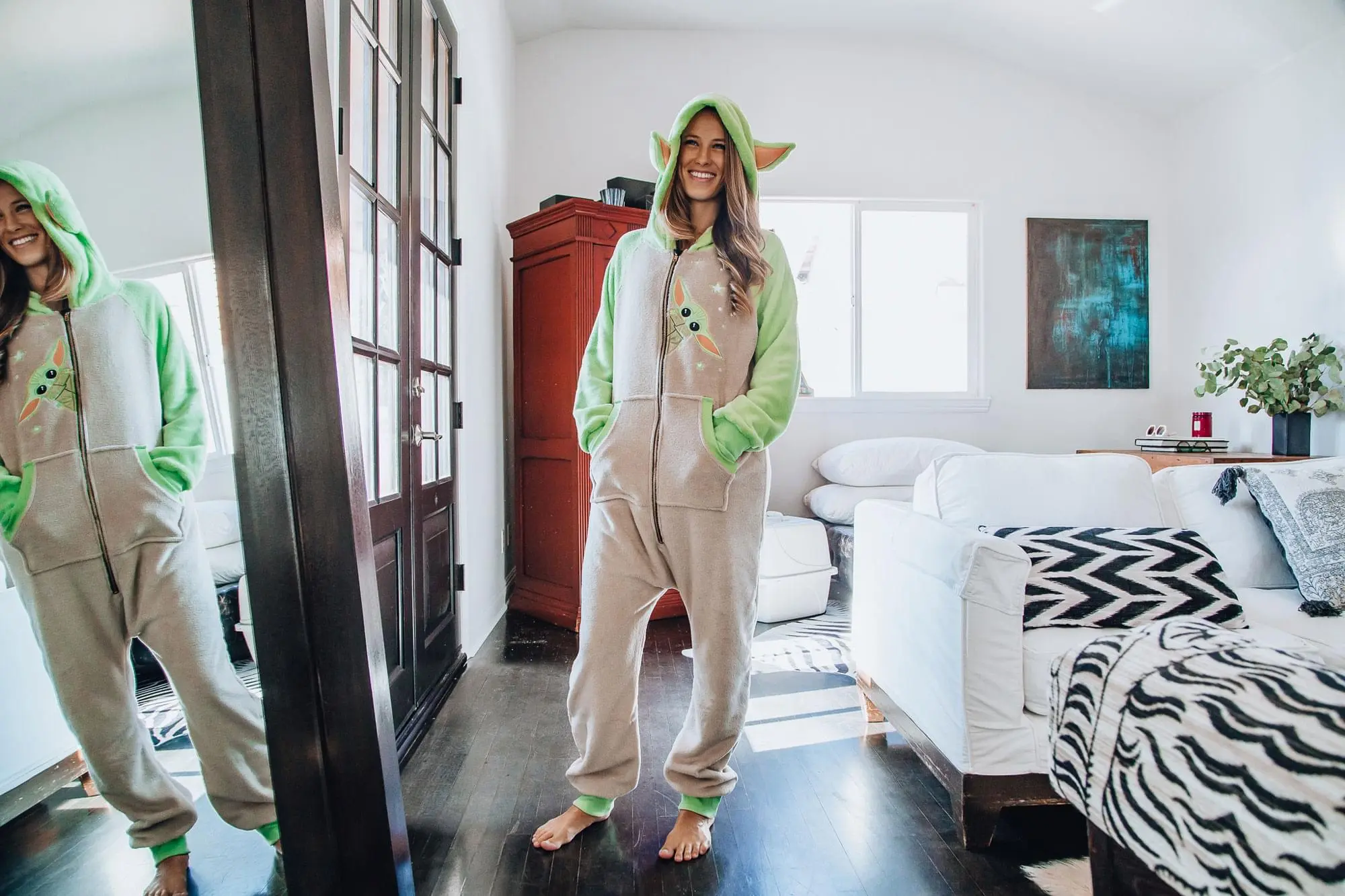 Ukonic Star Wars: The Mandalorian, Grogu "The Child" Women's Onesie - Image 3